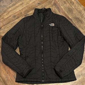 The North Face Women's Bombay Quilted Black Ski Jacket Small